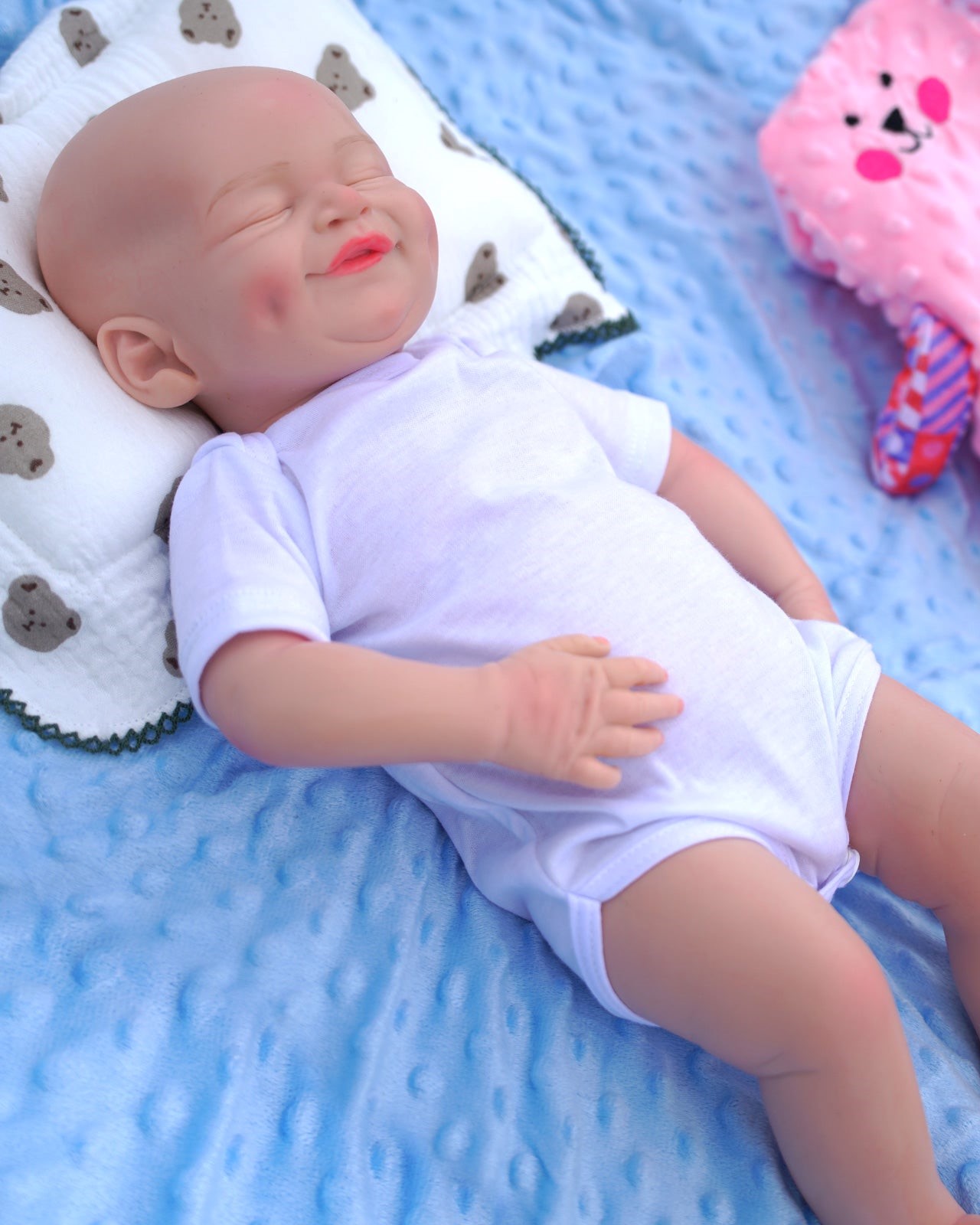 THE HISTORY AND EVOLUTION OF SILICONE BABY DOLLS