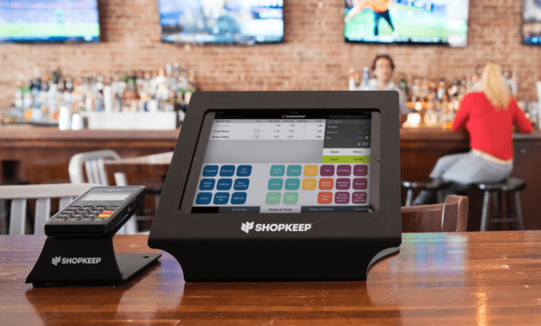 How Does Restaurant Success Start with the Right POS Software?