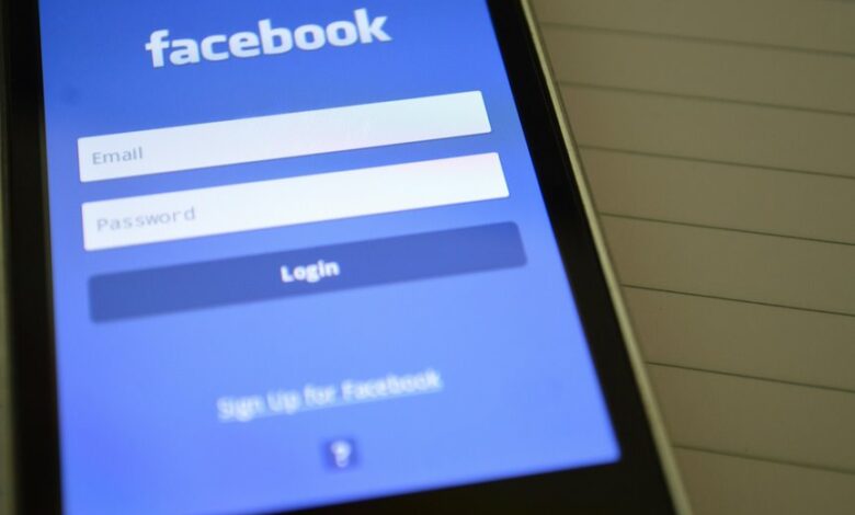 social identity research portal revealing username searches